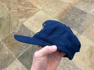 Vintage UCLA Bruins Basketball Youngan Snapback College Hat