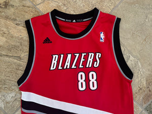 Portland Trailblazers Nicolas Batum Adidas Basketball Jersey, Size Youth Large, 10-12
