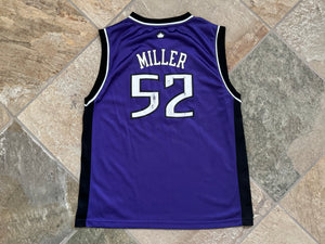 Vintage Sacramento Kings Brad Miller Reebok Basketball Jersey, Size Youth XL, 18-20