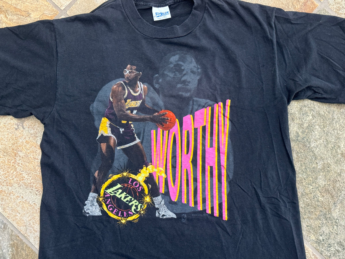 Vintage Los Angeles Lakers James Worthy Salem Basketball TShirt, Size –  Stuck In The 90s Sports