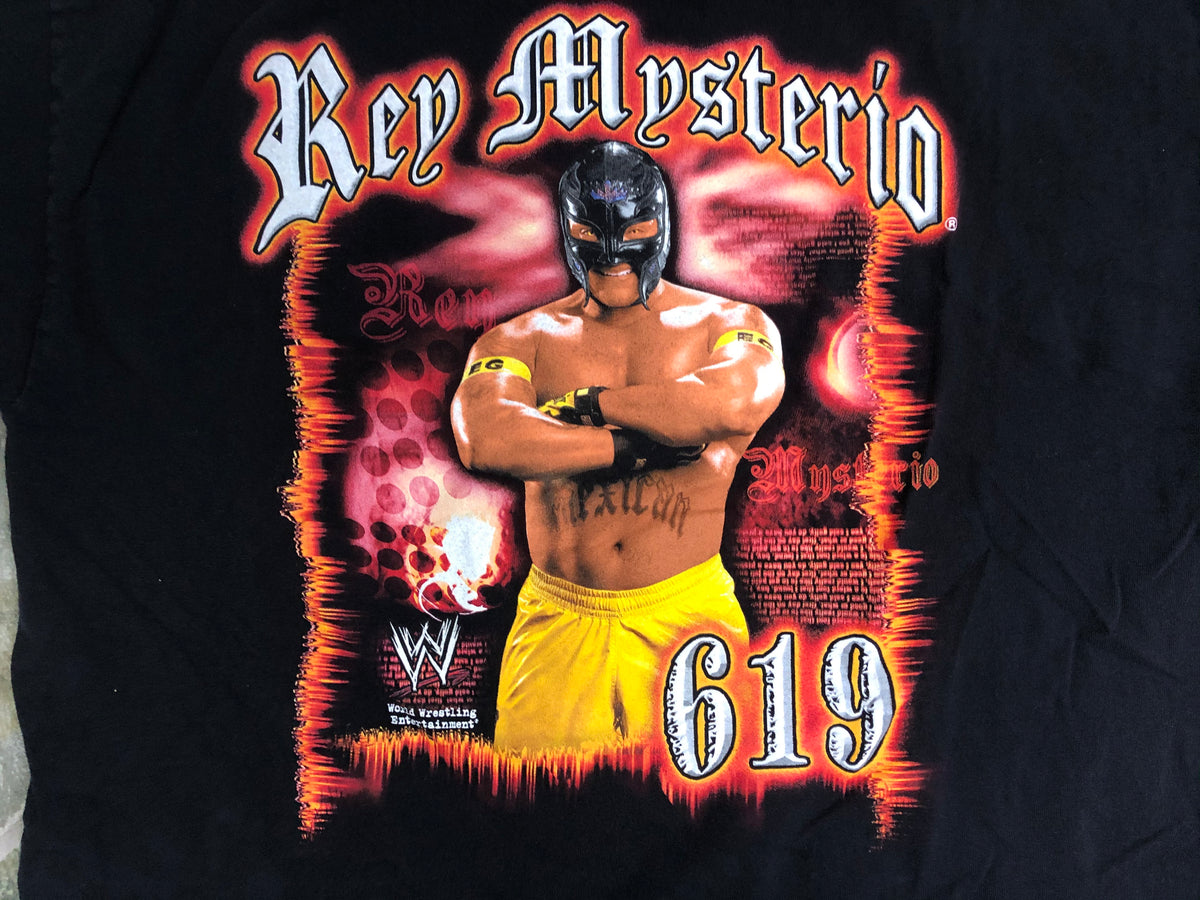 2008 WWE/ ミステリオ 総柄 レスリング Tシャツ 2008 WWE/ ミステリオ 総柄 レスリング Tシャツ
