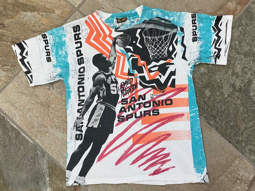 Vintage San Antonio Spurs David Robinson Magic Johnson Basketball Tshirt, Size Youth Medium, 8-10