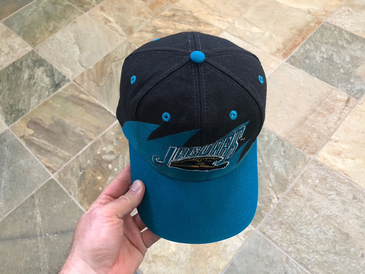 Vintage Cleveland Browns Hat // Sharktooth Logo Athletic