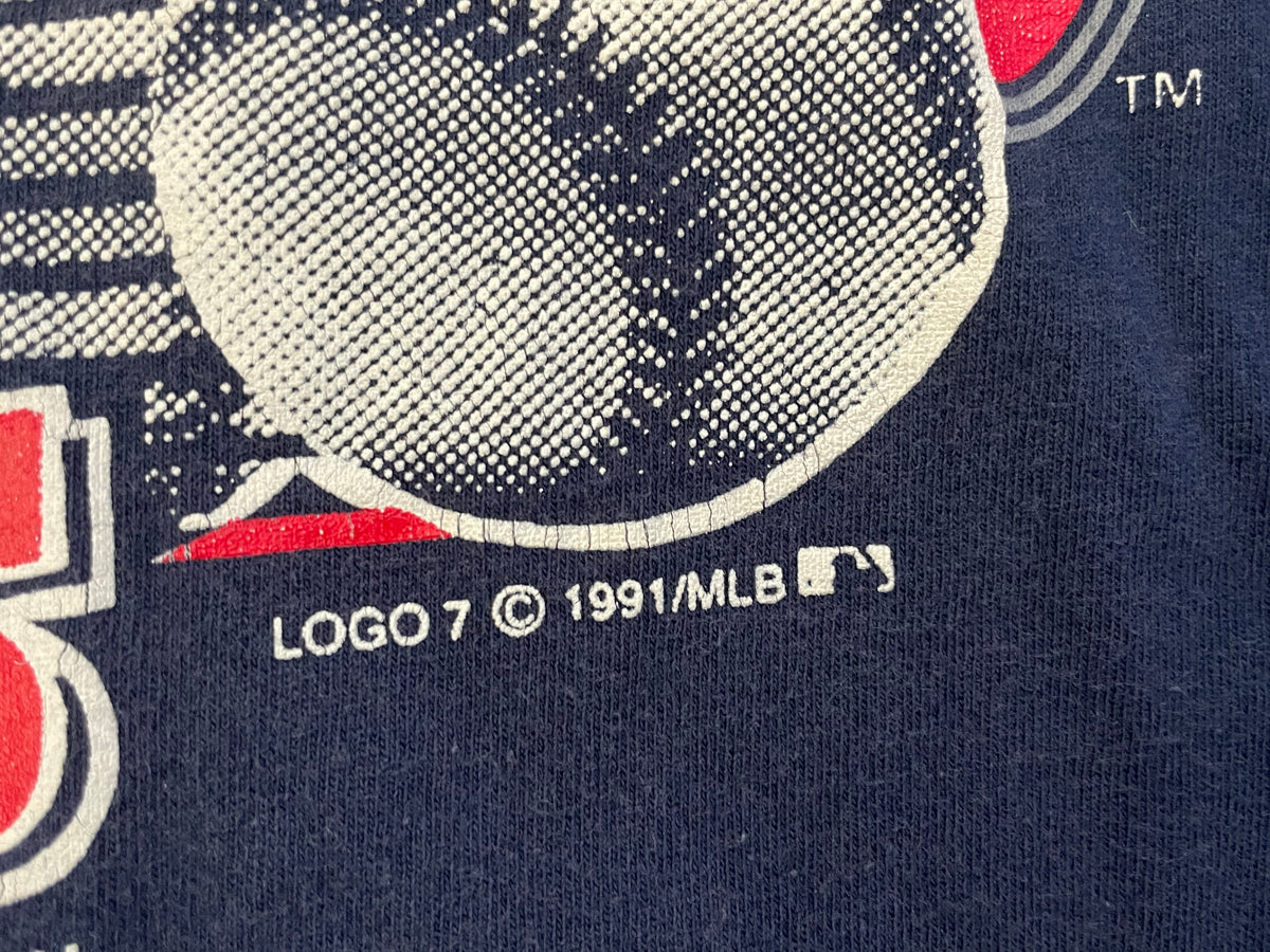 Vintage Minnesota Twins Blue Logo 7 T Shirt Size: M