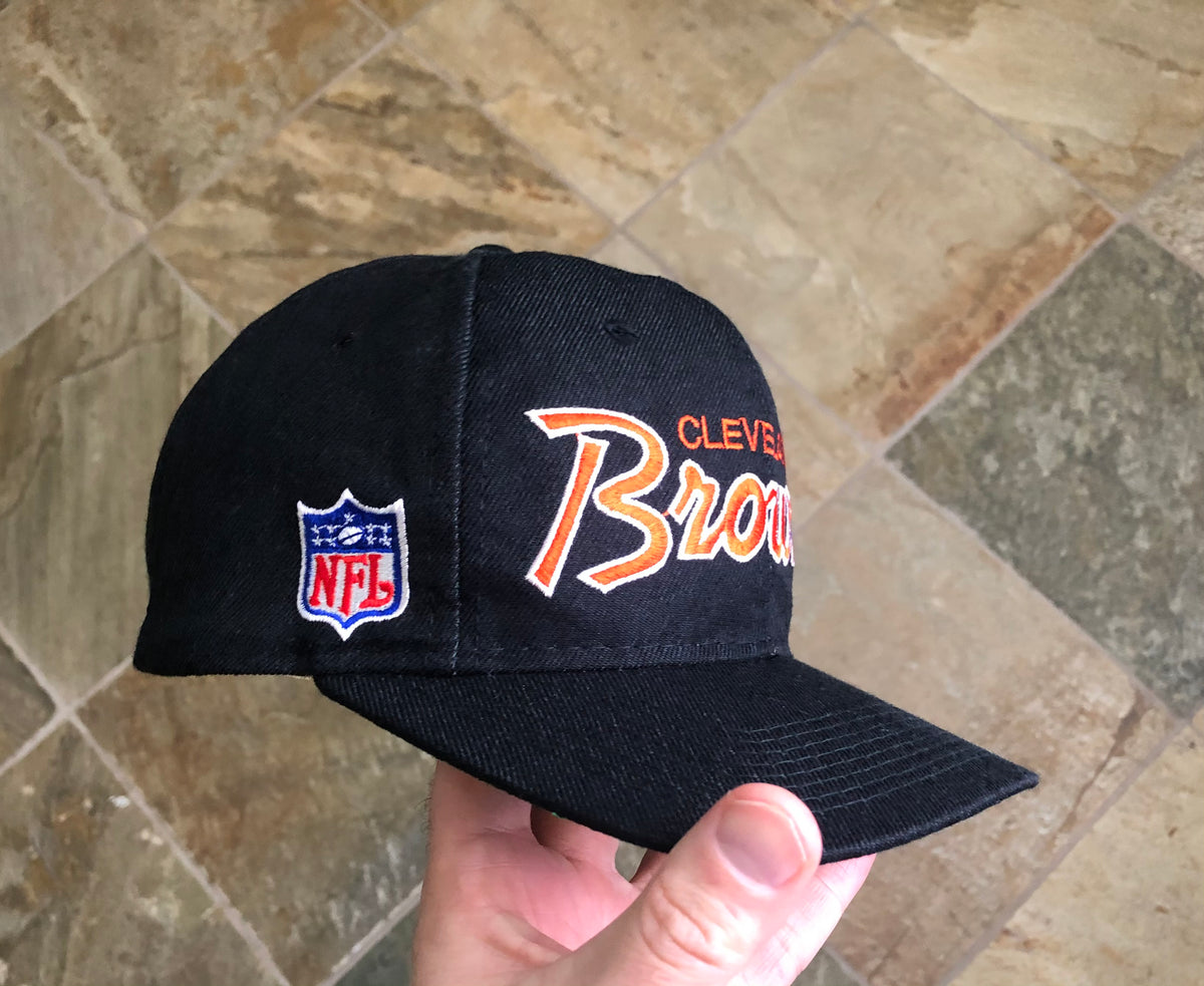 Vintage Cleveland Browns Sports Specialties Script Black Dome SnapBack –  Stuck In The 90s Sports