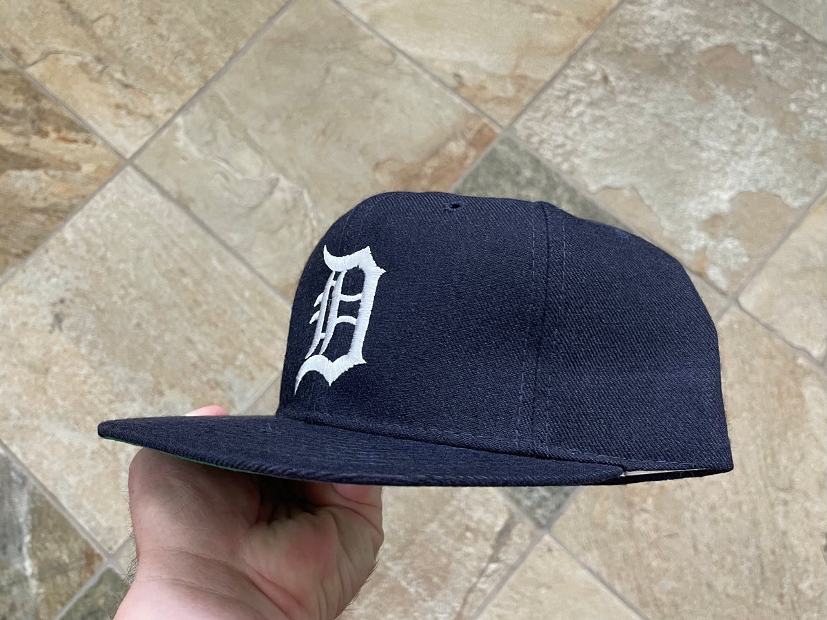 Vintage 90s Detroit Tigers Sports Specialties Back Script SnapBack