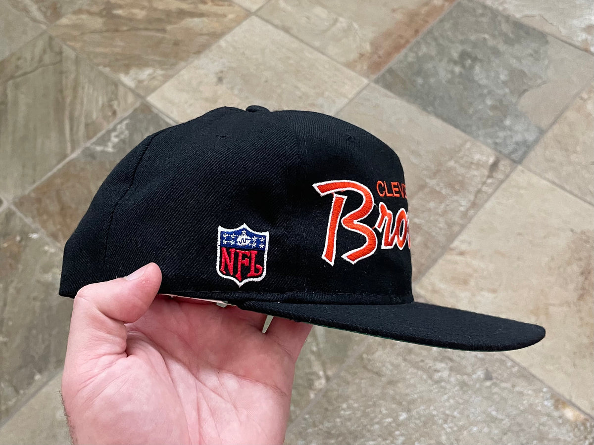 Vintage Chicago Bears Sports Specialties Script Snapback Football Hat –  Stuck In The 90s Sports