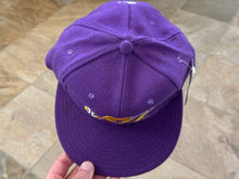 Load image into Gallery viewer, Vintage Utah Jazz Starter Arch Snapback Basketball Hat