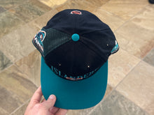 Load image into Gallery viewer, Vintage New York Islanders Sports Specialties Laser Snapback Hockey Hat