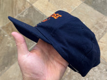 Load image into Gallery viewer, Vintage Syracuse Orangemen Signature Bar Script Snapback College Hat
