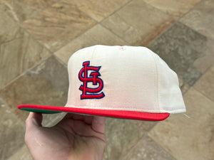 Vintage St. Louis Cardinals New Era Fitted Pro Baseball Hat, Size 7 1/2