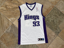 Load image into Gallery viewer, Vintage Sacramento Kings Ron Artest Reebok Basketball Jersey, Size Medium