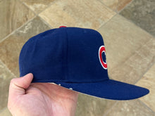 Load image into Gallery viewer, Vintage Chicago Cubs New Era Pro Fitted Baseball Hat, Size 7 1/8