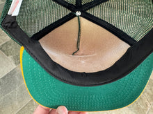 Load image into Gallery viewer, Vintage Oakland Athletics New Era Snapback Baseball Hat