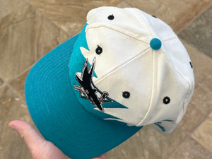 Vintage San Jose Sharks Logo Athletic Sharktooth Snapback Hockey Hat