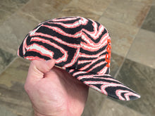Load image into Gallery viewer, Vintage San Francisco Giants Twins Zubaz Snapback Baseball Hat