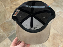 Load image into Gallery viewer, Vintage Los Angeles Oakland Raiders Universal Snapback Football Hat