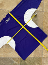 Load image into Gallery viewer, Vintage Los Angeles Kings Reebok Hockey Jersey, Size Medium