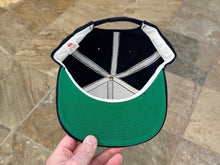 Load image into Gallery viewer, Vintage Notre Dame Fighting Irish New Era Snapback College Hat