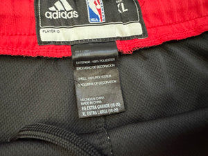 Chicago Bulls Adidas Basketball Shorts, Size Youth XL, 18-20