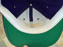 Load image into Gallery viewer, Vintage Minnesota Vikings Sports Specialties Circle Logo Snapback Football Hat
