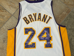 Vintage Los Angeles Lakers Kobe Bryant Adidas Basketball Jersey, Size Medium