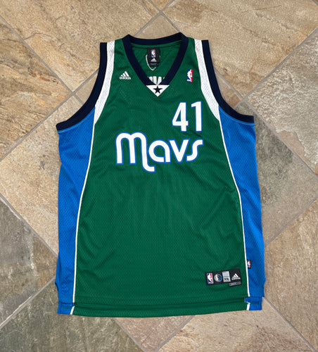 Vintage Dallas Mavericks Dirk Nowitzki Adidas Basketball Jersey, Size XXL