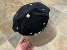 Load image into Gallery viewer, Vintage Los Angeles Oakland Raiders Universal Snapback Football Hat