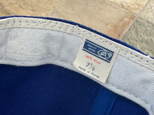 Load image into Gallery viewer, Vintage Atlanta Braves Youngan Pro Fitted Baseball Hat, Size 7 1/8