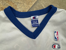 Load image into Gallery viewer, Vintage Los Angeles Clippers Darius Miles Champion Basketball Jersey, Size Youth Large, 14-16