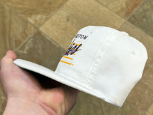 Load image into Gallery viewer, Vintage Washington Huskies Sof Bill Youngan Bar Script Snapback College Hat