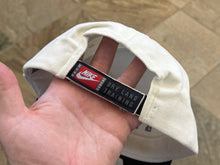 Load image into Gallery viewer, Vintage Philadelphia Flyers Nike Strapback Hockey Hat