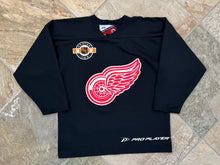 Load image into Gallery viewer, Vintage Detroit Red Wings Pro Player Hockey Jersey, Size Youth L/XL