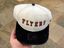 Load image into Gallery viewer, Vintage Philadelphia Flyers Nike Strapback Hockey Hat