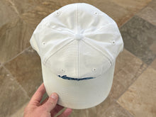 Load image into Gallery viewer, Vintage North Carolina Tarheels The Game Circle Logo Snapback College Hat