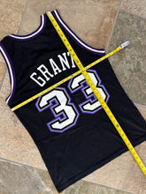 Load image into Gallery viewer, Vintage Sacramento Kings Brian Grant Champion Basketball Jersey, Size 40, Medium