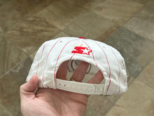 Load image into Gallery viewer, Vintage UNLV Runnin’ Rebels Starter Snapback College Hat