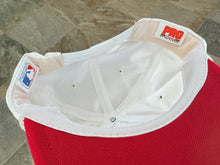Load image into Gallery viewer, Vintage Cincinnati Reds Universal Snapback Baseball Hat