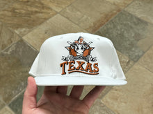 Load image into Gallery viewer, Vintage Texas Longhorns Starter Snapback College Hat