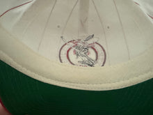 Load image into Gallery viewer, Vintage UNLV Runnin’ Rebels Starter Snapback College Hat