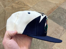 Load image into Gallery viewer, Vintage Notre Dame Fighting Irish Logo Athletic Sharktooth Snapback College Hat