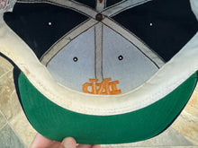 Load image into Gallery viewer, Vintage Notre Dame Fighting Irish New Era Snapback College Hat