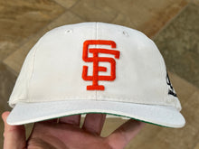 Load image into Gallery viewer, Vintage San Francisco Giants Logo Athletic Snapback Baseball Hat
