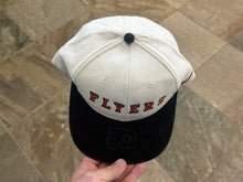 Load image into Gallery viewer, Vintage Philadelphia Flyers Nike Strapback Hockey Hat