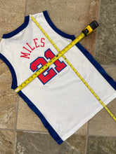 Load image into Gallery viewer, Vintage Los Angeles Clippers Darius Miles Champion Basketball Jersey, Size Youth Large, 14-16
