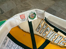 Load image into Gallery viewer, Vintage Green Bay Packers American Needle Snapback Football Hat