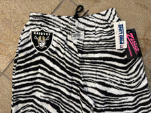 Load image into Gallery viewer, Vintage Los Angeles Raiders Zubaz Football Pants, Size Medium