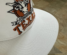 Load image into Gallery viewer, Vintage Texas Longhorns Starter Snapback College Hat
