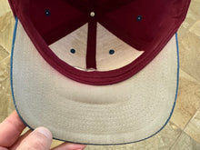 Load image into Gallery viewer, Vintage Colorado Avalanche Logo 7 Snapback Hockey Hat