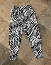 Load image into Gallery viewer, Vintage Los Angeles Raiders Zubaz Football Pants, Size Medium